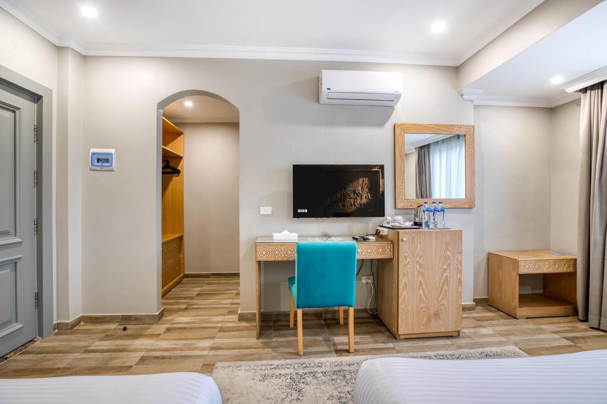 Mamlouk Pyramids Hotel Kafrat al Jabal
